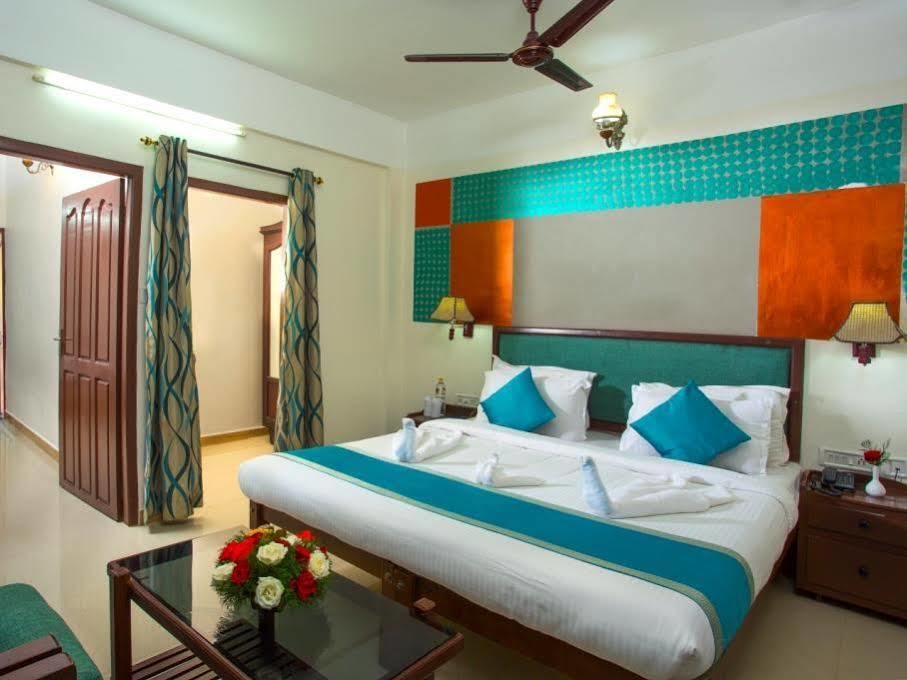 Spice Country Resort Chithirapuram Екстер'єр фото