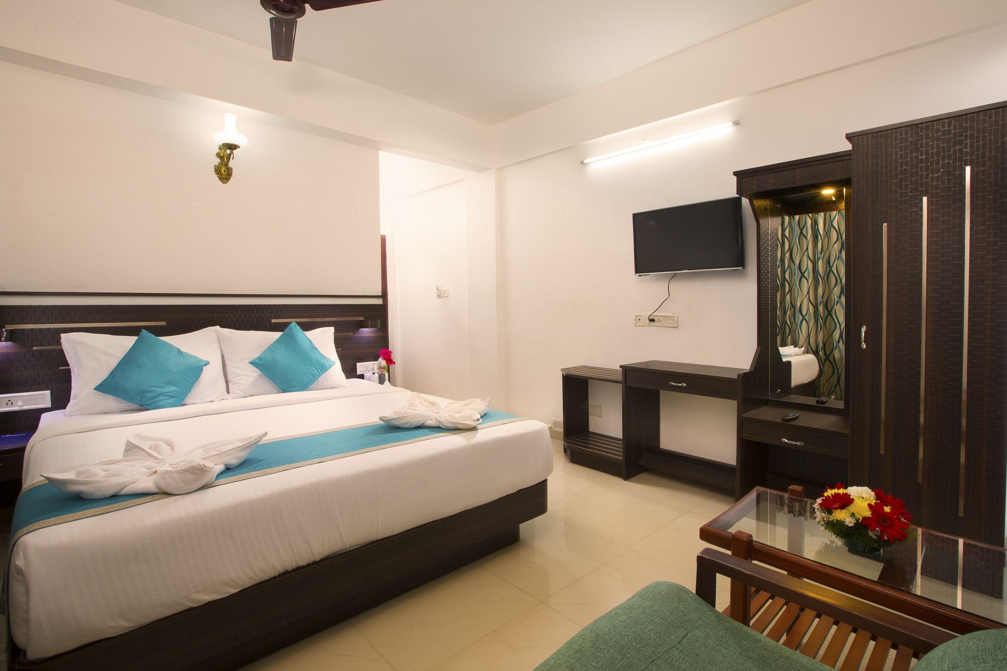 Spice Country Resort Chithirapuram Екстер'єр фото