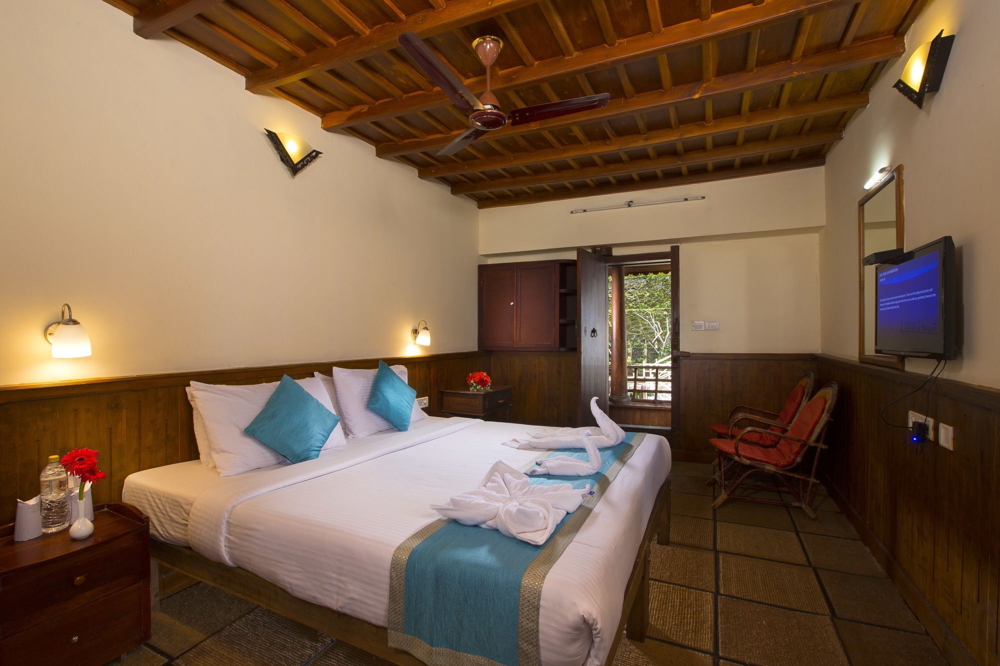 Spice Country Resort Chithirapuram Екстер'єр фото